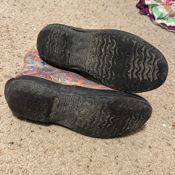Bogs short boots women’s sz 6 fun colors - Picture 2 of 6